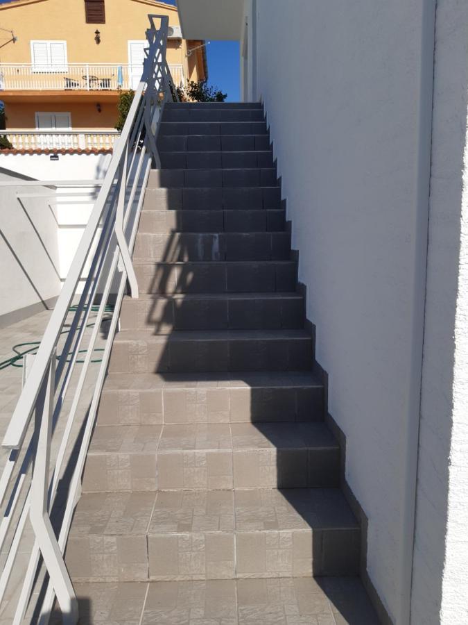 Apartmani Frano Vodice Eksteriør billede