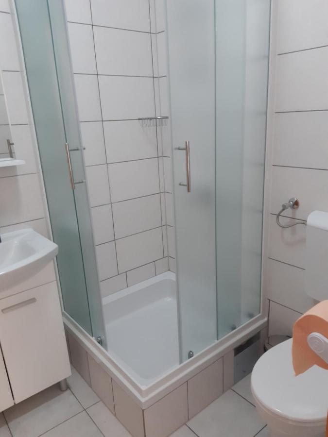 Apartmani Frano Vodice Eksteriør billede