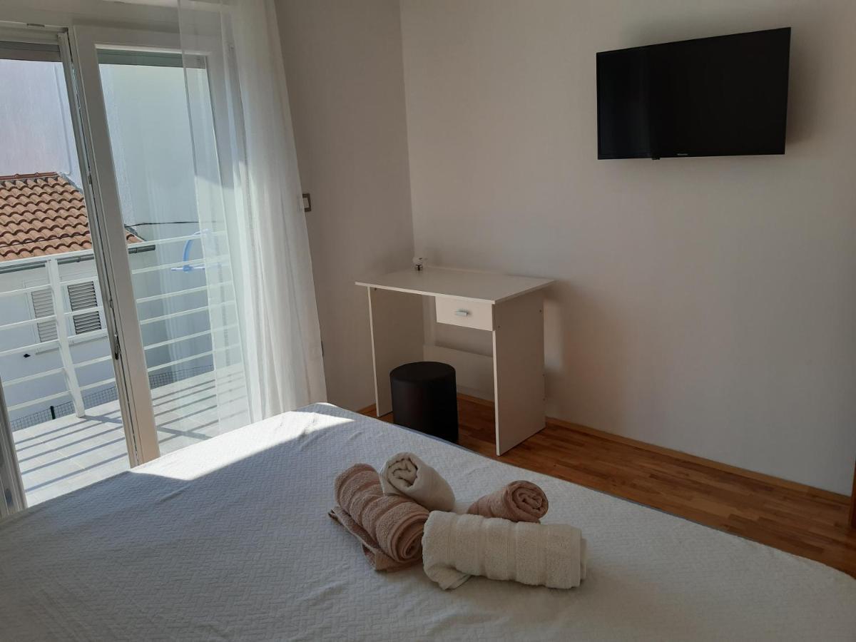 Apartmani Frano Vodice Eksteriør billede